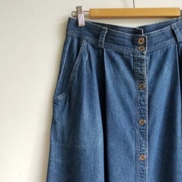 Vintage 80’s Denim Skirt - Picture 2 of 4